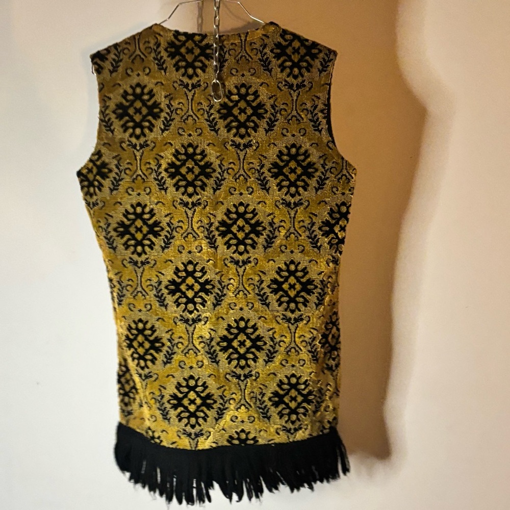60’s Vintage Carpet Vest Mustard Yellow and Black with Fringe - Picture 6 of 12